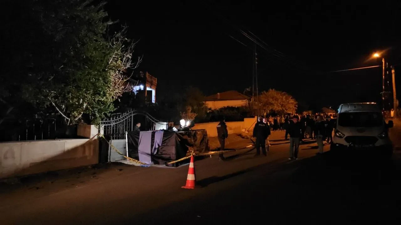 Yaşlı çifti vahşice katletti, olay yerinden atla kaçtı! Görüntüler ortaya çıktı