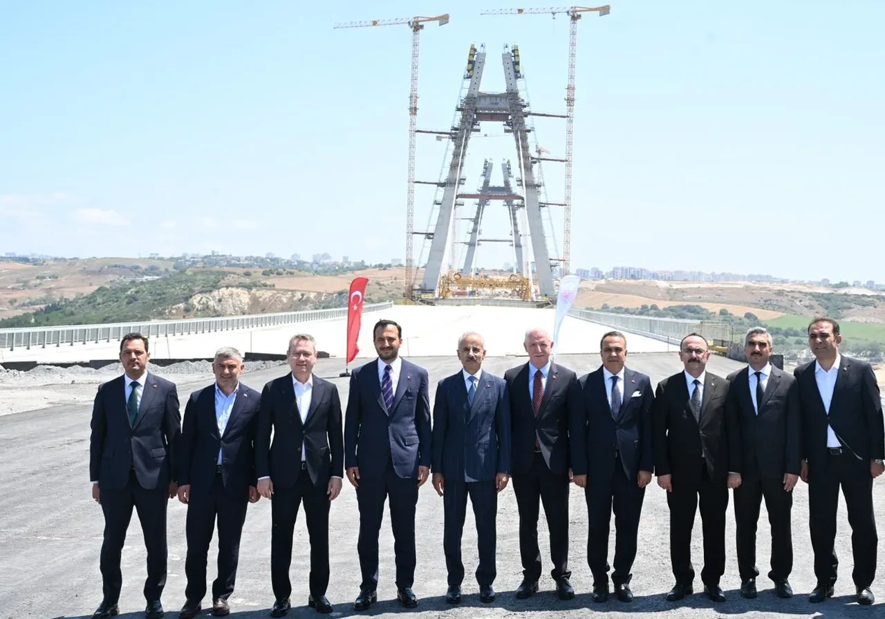 Bakan Uraloğlu duyurdu: Başakşehir-Nakkaş hattında sona doğru