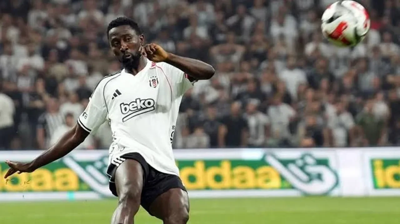 Beşiktaş Slovakya kamp kadrosunu açıkladı! 10 futbolcu listede yok