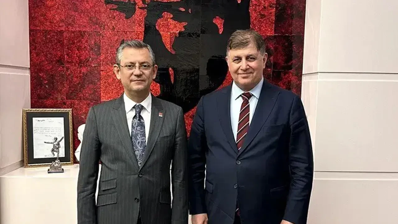 Mustafa Yavuz'dan sarsıcı iddia: CHP'den istifa eden Cemil Tugay AK Parti'ye geçmek için yoğun temasta
