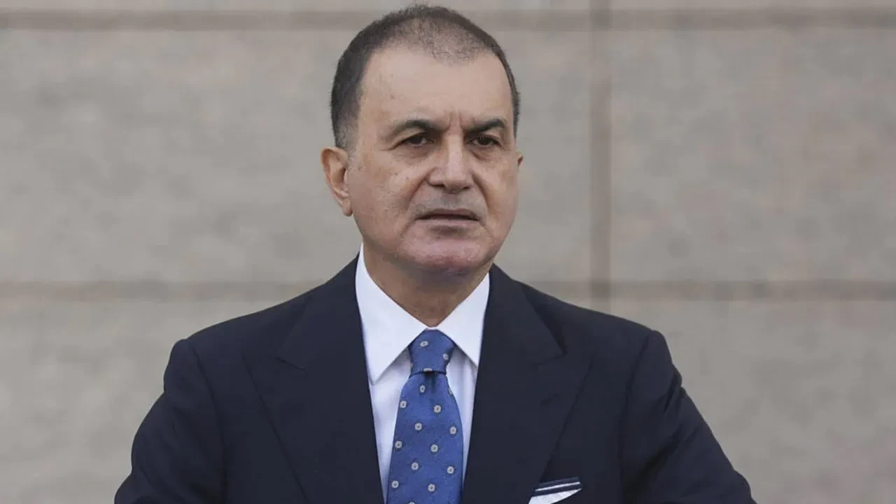 Ömer Çelik'ten Özgür Özel'e sert tepki: Bu sözü kimse ciddiye almaz