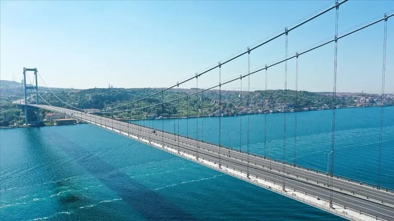Köprü ve otoyol ücretleri ne kadar oldu, yüzde kaç zamlandı? Yavuz Sultan Selim, Osmangazi, Çanakkale Köprüsü geçiş ücretleri