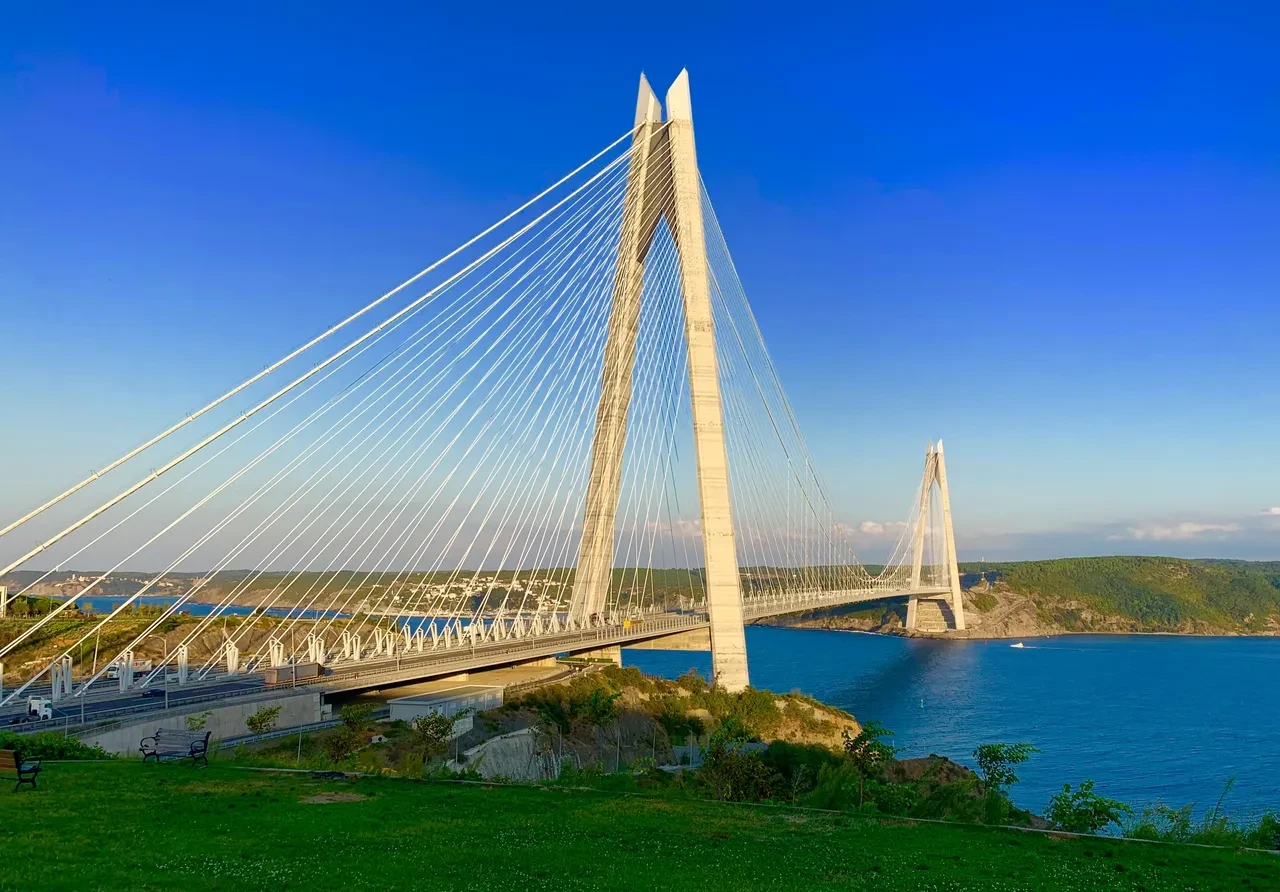 Köprü ve otoyol ücretleri ne kadar oldu, yüzde kaç zamlandı? Yavuz Sultan Selim, Osmangazi, Çanakkale Köprüsü geçiş ücretleri