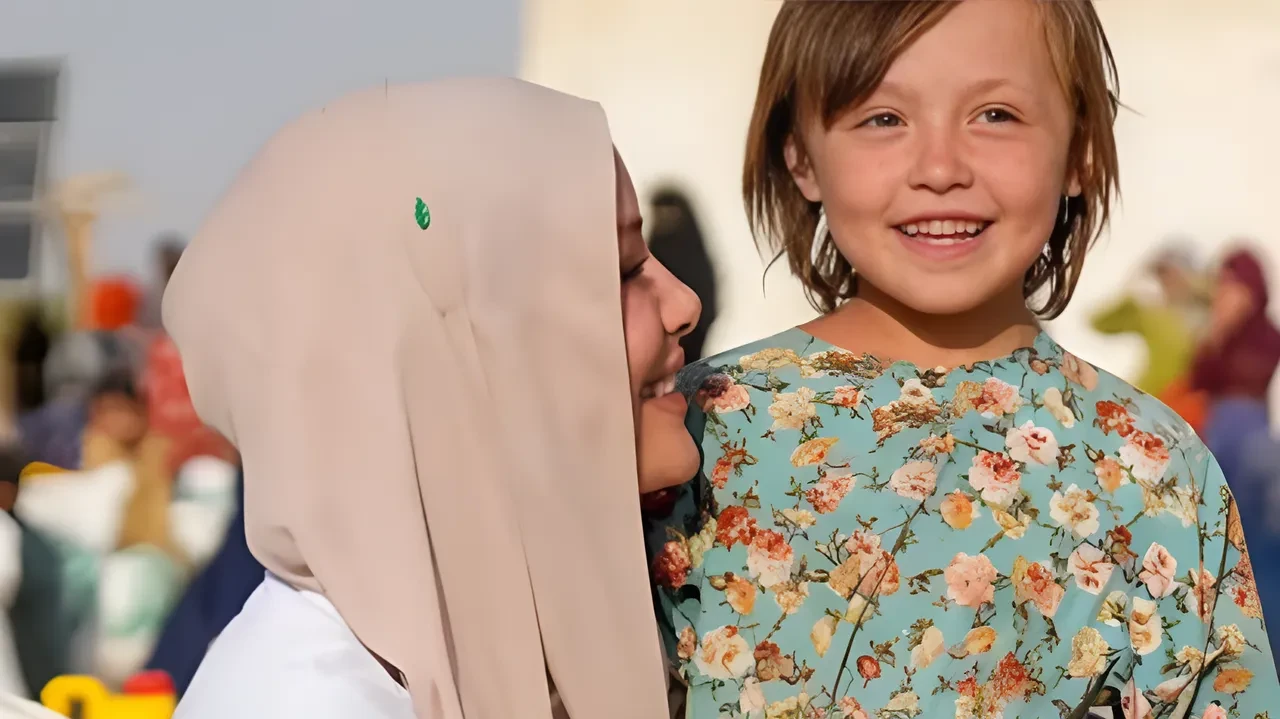 Oyunculuğa geri dönen Gamze Özçelik'ten anlamlı mesaj! Gazze'yi unutmadı