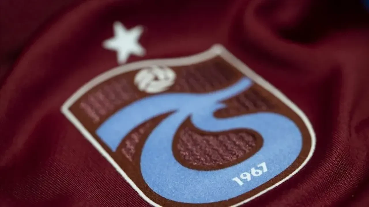 Trabzonspor transferleri peş peşe açıkladı: 4 yıldız birden!