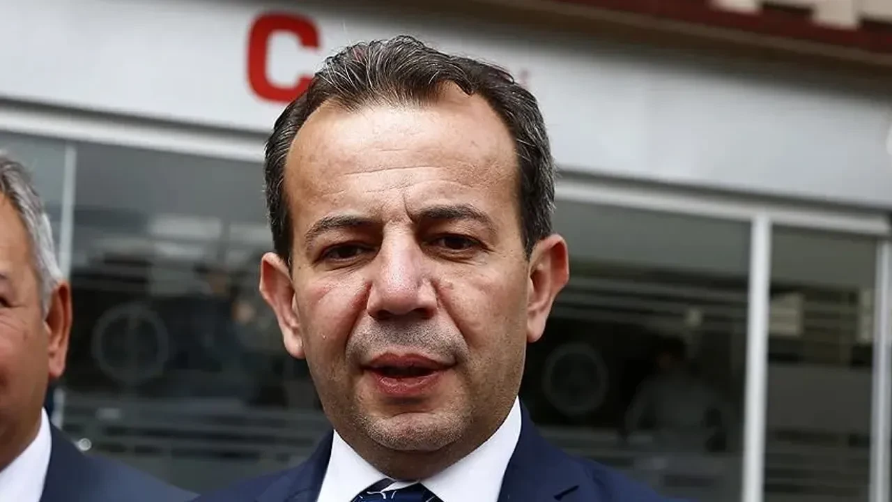 Bolu Belediyesi 'irtikap' davasında Tanju Özcan hakkında karar verildi