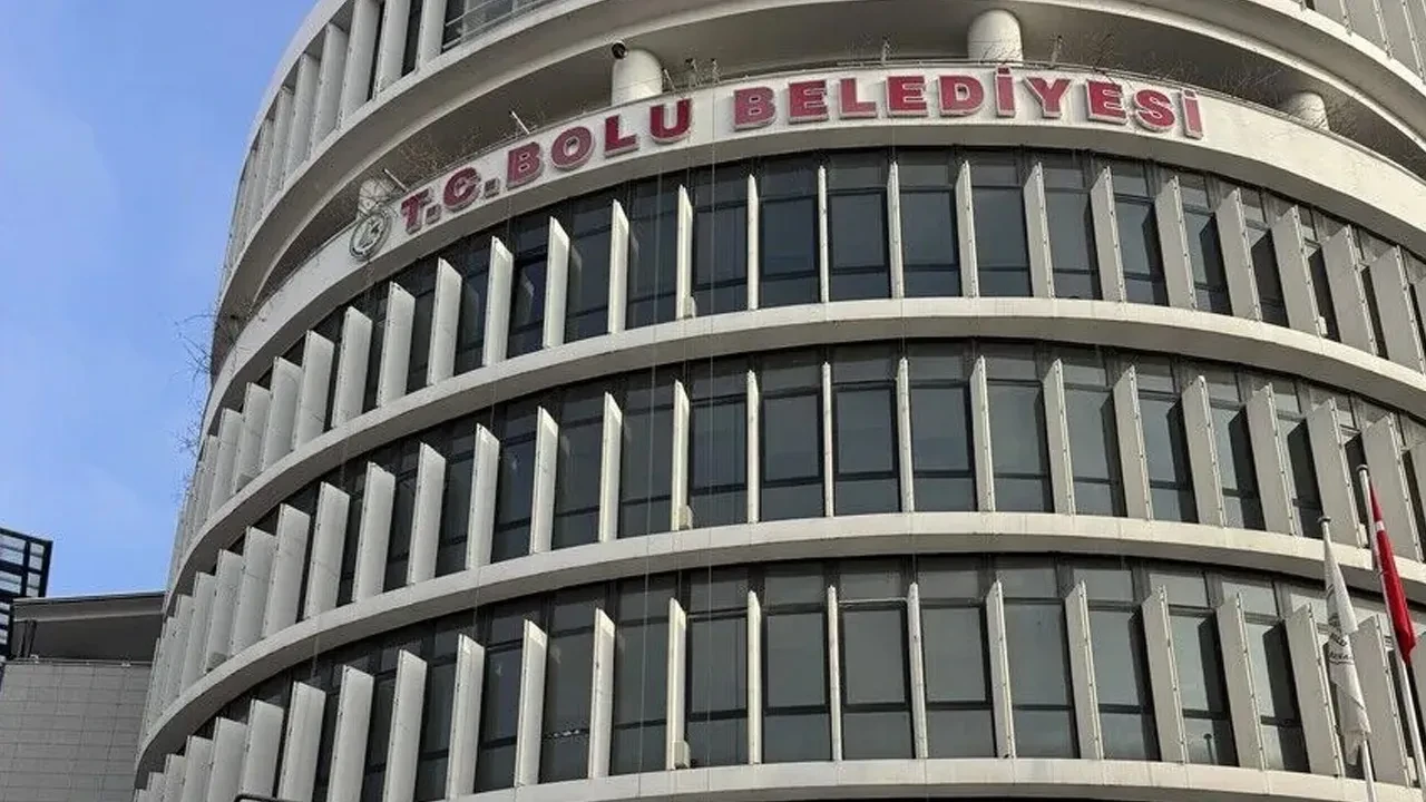 Bolu Belediyesi 'irtikap' davasında Tanju Özcan hakkında karar verildi