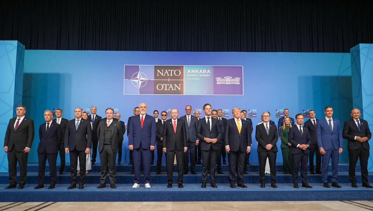Dünya bunu konuşuyor! Cumhurbaşkanı Erdoğan'ın NATO liderlerine silah hediyesinin ardındaki diplomatik ve tarihi şifreler!