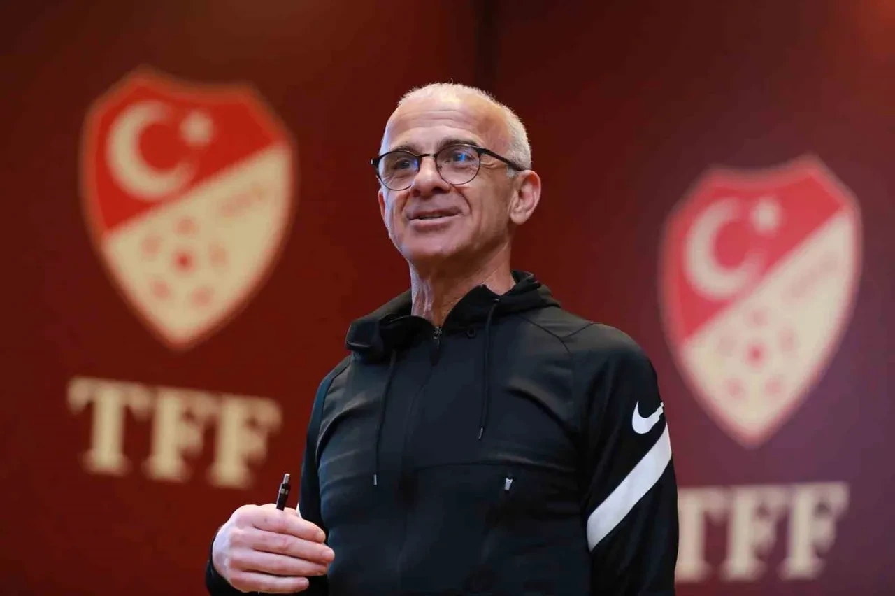 Fenerbahçe'nin Greenwood transferinde yeni gelişme! Oğuz Çetin duyurdu: Geliyor
