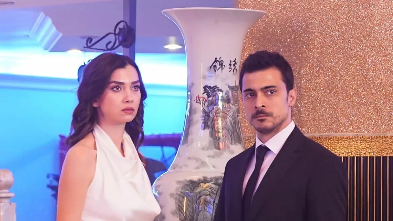 Güller ve Günahlar'ın Mustafa'sı Doğaç Yıldız evlilik yolunda ilk adımı attı! Mutlu anlarını sosyal medyada paylaştı