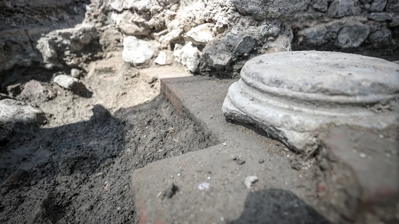 Bursa'nın İznik ilçesinde sürdürülen arkeolojik çalışmalar
