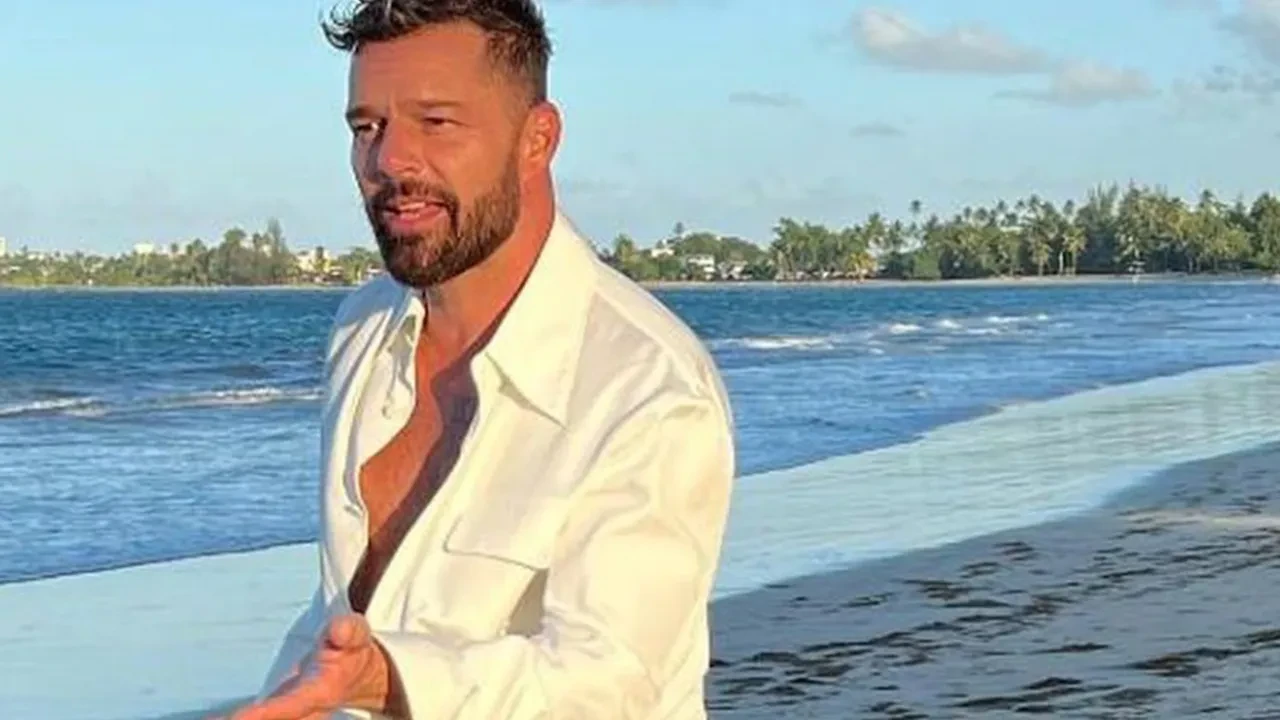 Latin yıldızı Ricky Martin 15 yıl sonra İstanbul’da! Konserine saatler kaldı! 