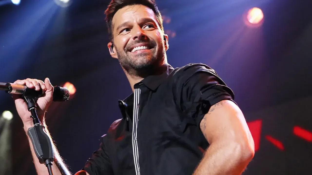 Latin yıldızı Ricky Martin 15 yıl sonra İstanbul’da! Konserine saatler kaldı! 