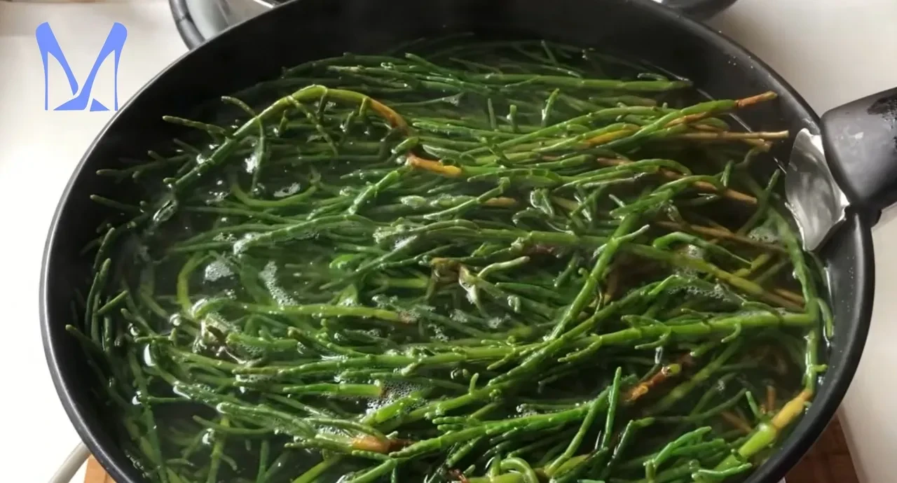 Restoran usulü deniz börülcesi salatasının sırrı! İş sosta bitiyor
