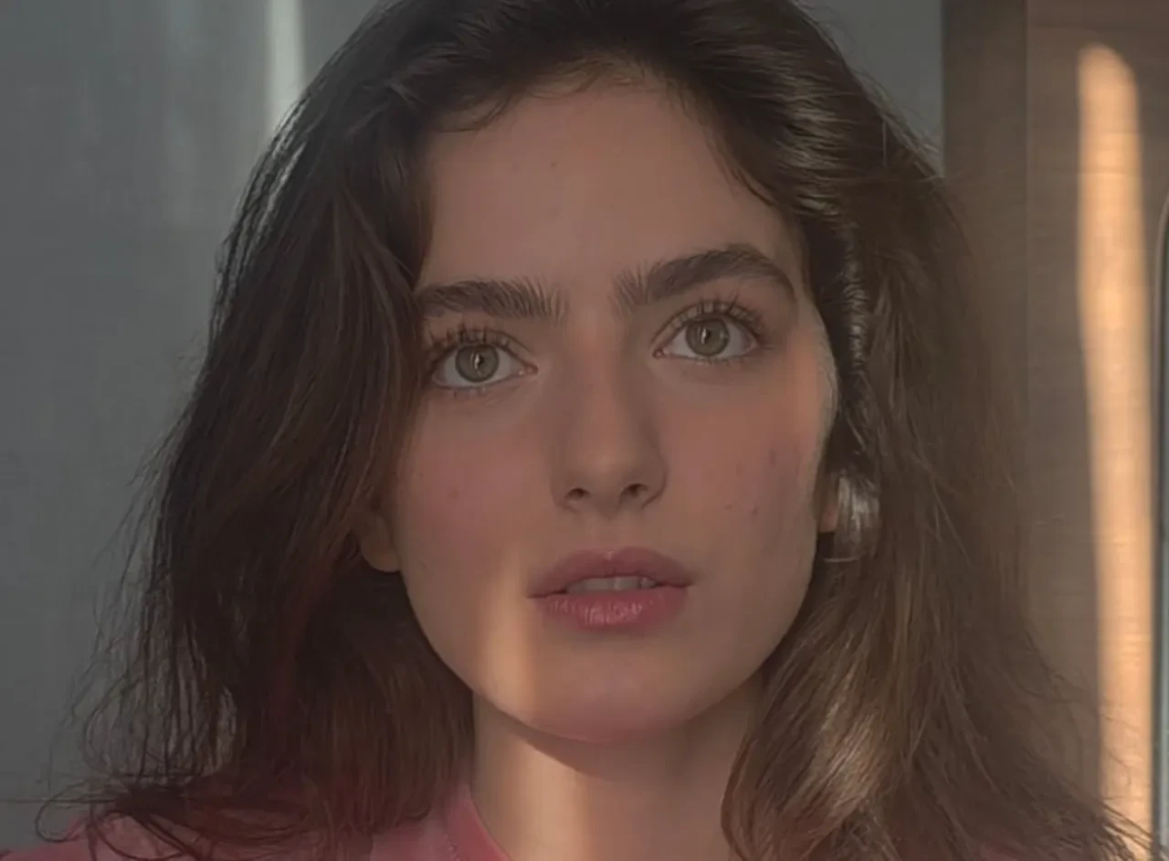 Ava Yaman güzelliğiyle mest etti! Taşacak Bu Deniz'in Eleni'sinden makyajlı sürpriz paylaşım