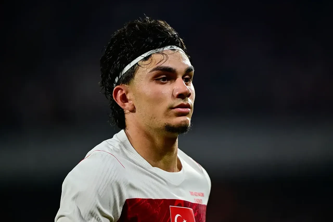 Can Uzun Galatasaray'a transfer olacak mı? Roma devreye girdi, rakamlar dudak uçuklattı!