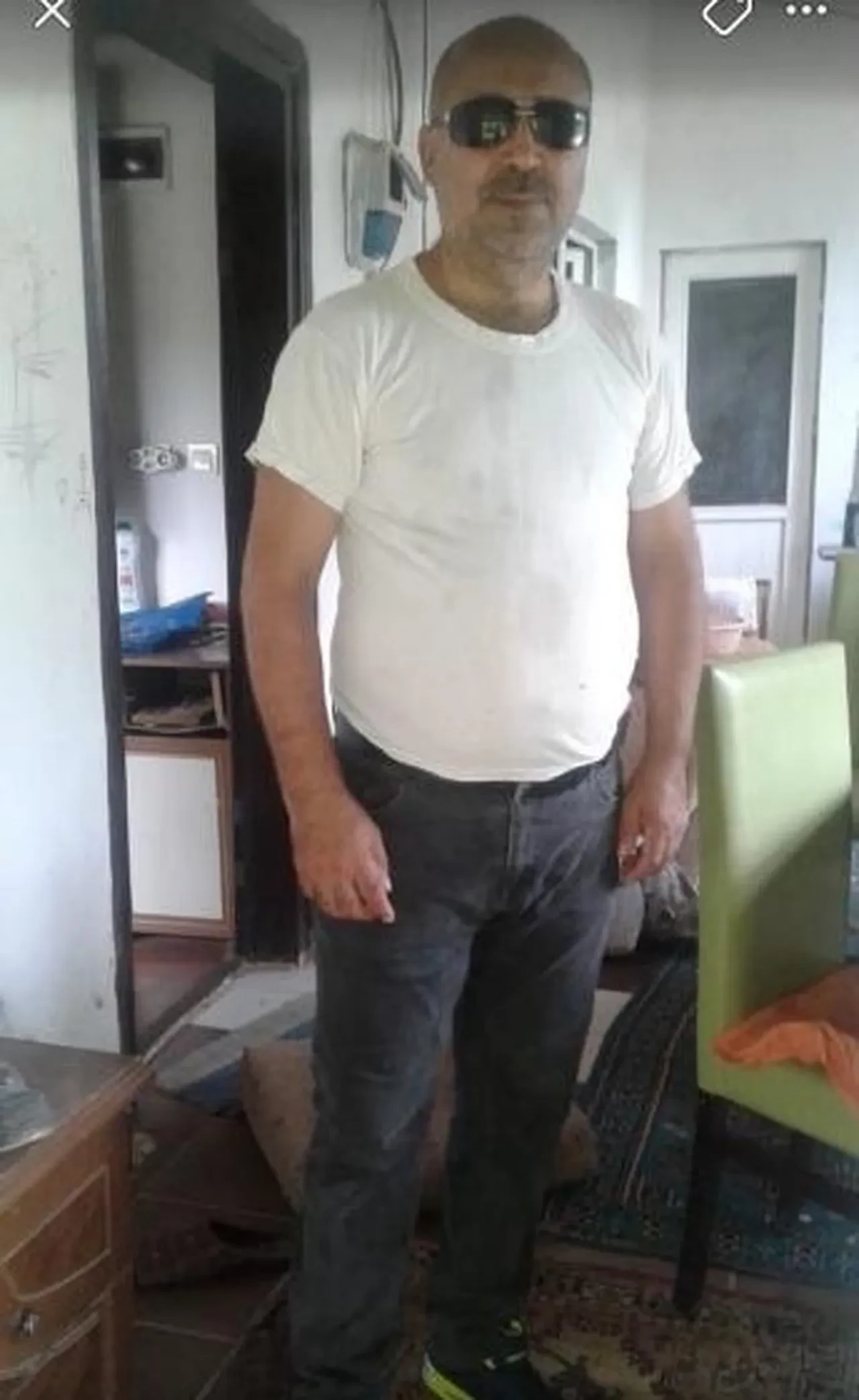 Evlilik haberini duyunca evi basıp eski eşini ve oğlunu öldürüp intihar etti