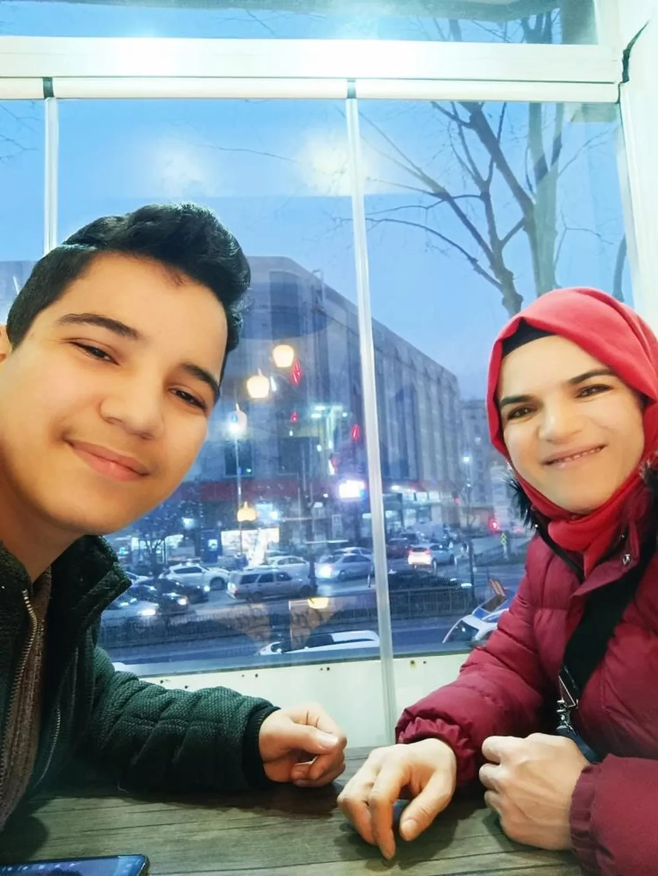 Evlilik haberini duyunca evi basıp eski eşini ve oğlunu öldürüp intihar etti