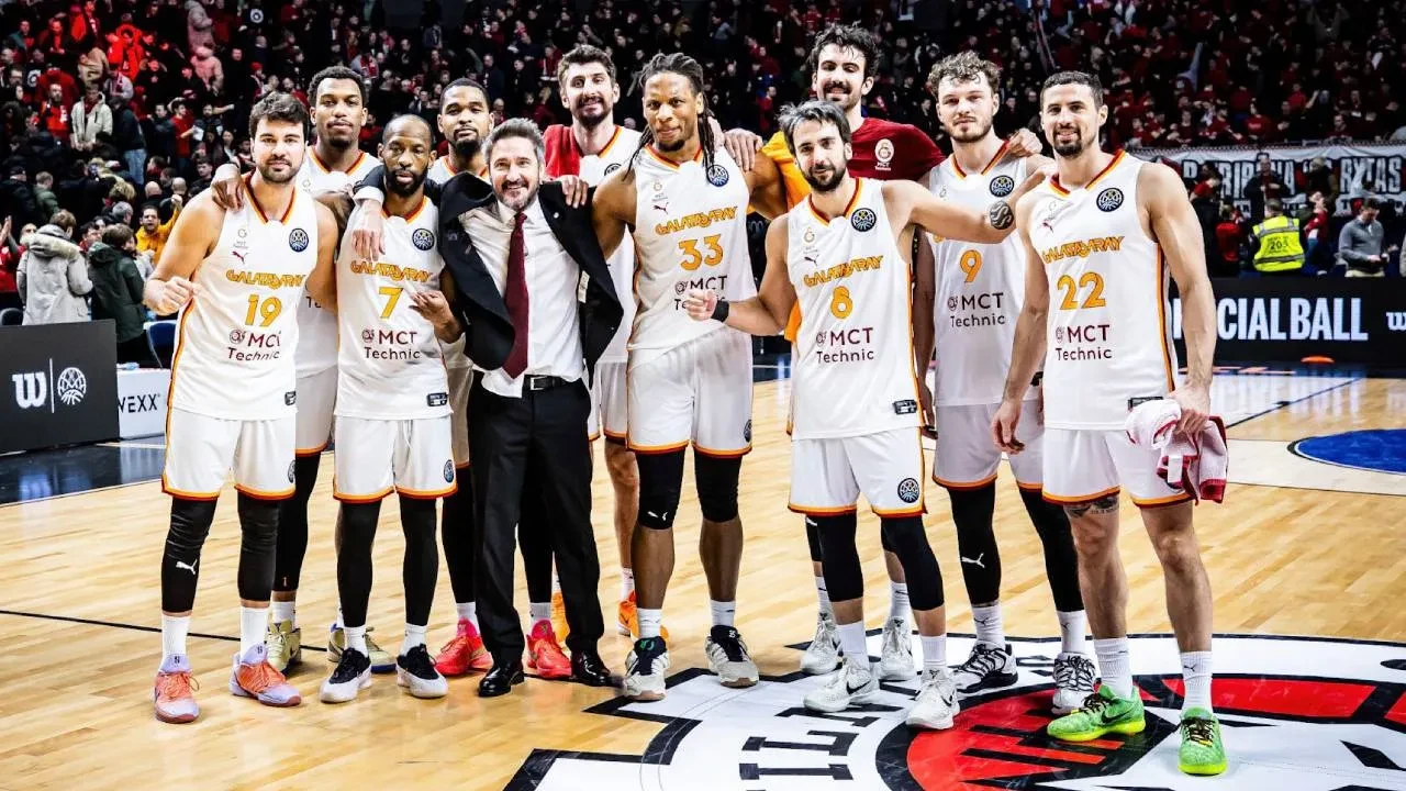 Galatasaray, Nijeryalı forveti transfer etti! Cimbom yeni yıldızını açıkladı