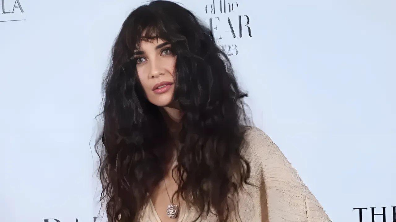 Tuba Büyüküstün'den çok konuşulacak açıklama: "Saçlar sinir sistemimizin uzantısı"