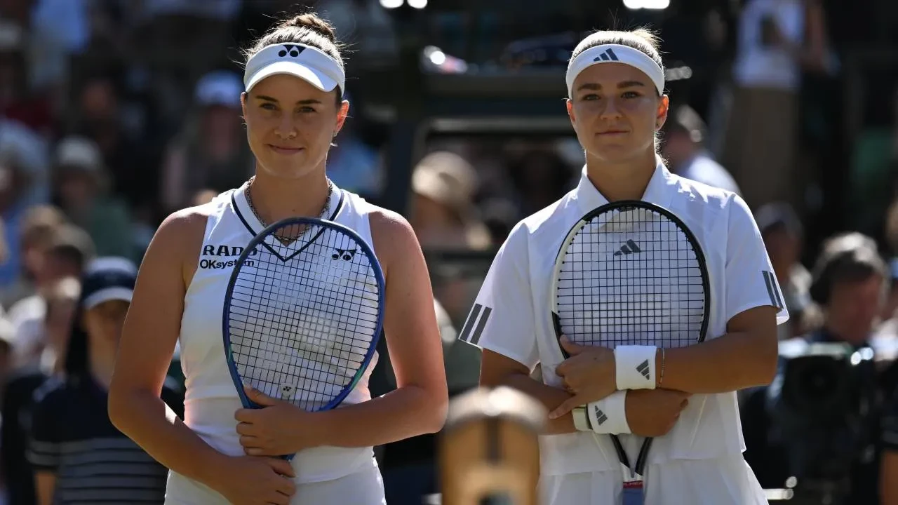 Wimbledon'da kadınlarda şampiyon Linda Noskova! Karolina Muchova'yı 2-1 yendi