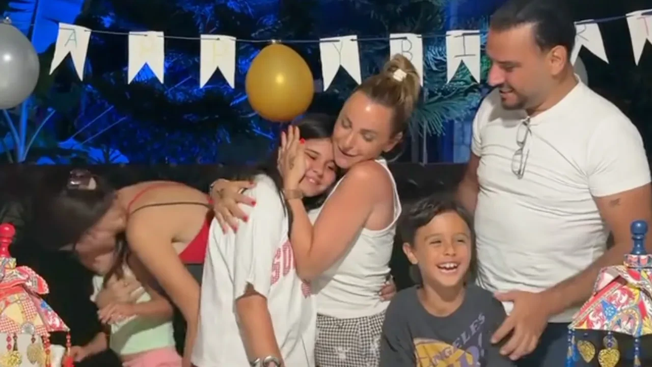 Alişan'dan yürekleri okşayan davranış! Vefat etmiş kardeşinin kızını yalnız bırakmadı