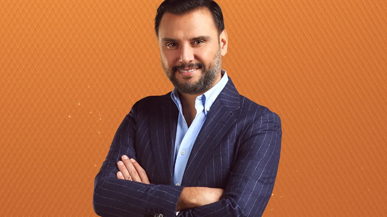 Alişan'dan yürekleri okşayan davranış! Vefat etmiş kardeşinin kızını yalnız bırakmadı