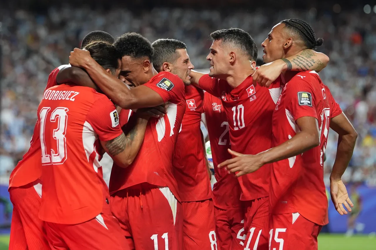 Arjantin 10 kişi kalan İsviçre'yi eleyip yarı finale çıktı