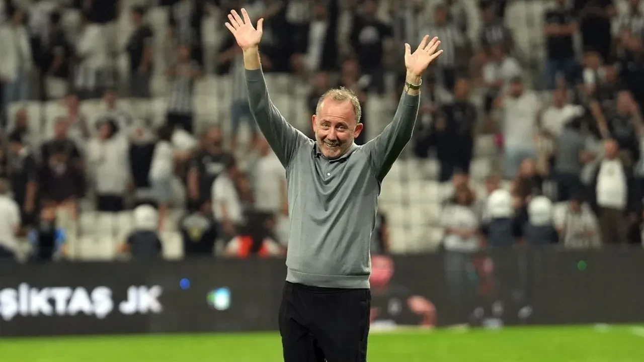 Ece Erken tehdit edildiğini açıkladı! Sergen Yalçın’a sitem ederek dolandırıldığını söylemişti