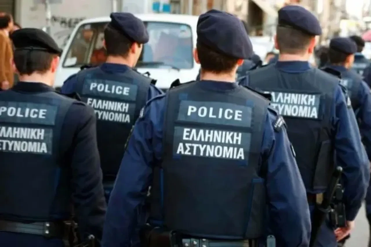 Komşuda 'dur' ihtarına uymayan otizmli gence polis kurşun yağdırdı! Akılalmaz savunma
