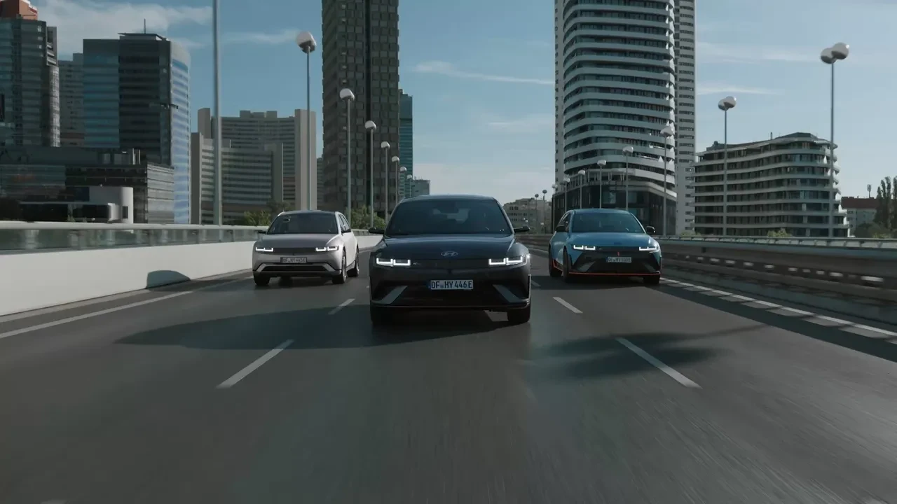 Dikkat bu elektrikli arabalarda yanma tehlikesi var! Hyundai ve Kia araçları için uyardı