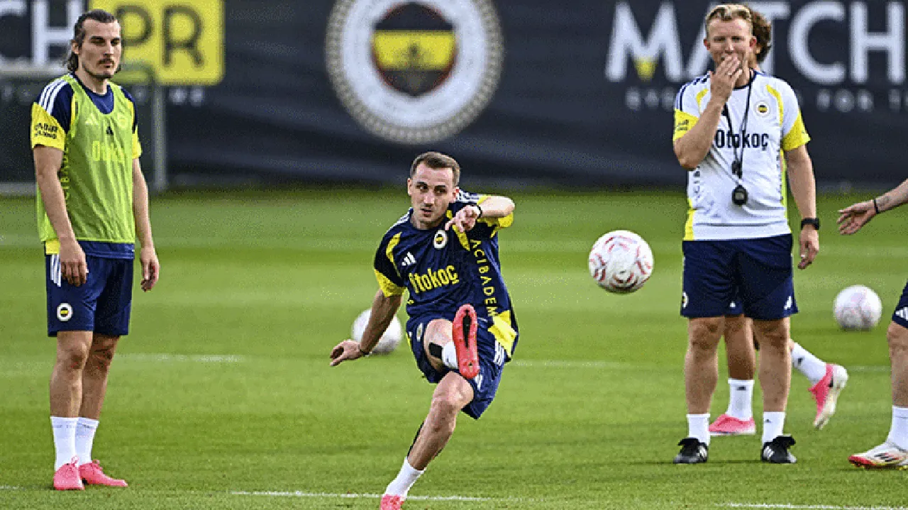 Fenerbahçe'de sular durulmuyor! Kerem Aktürkoğlu için astronomik teklif