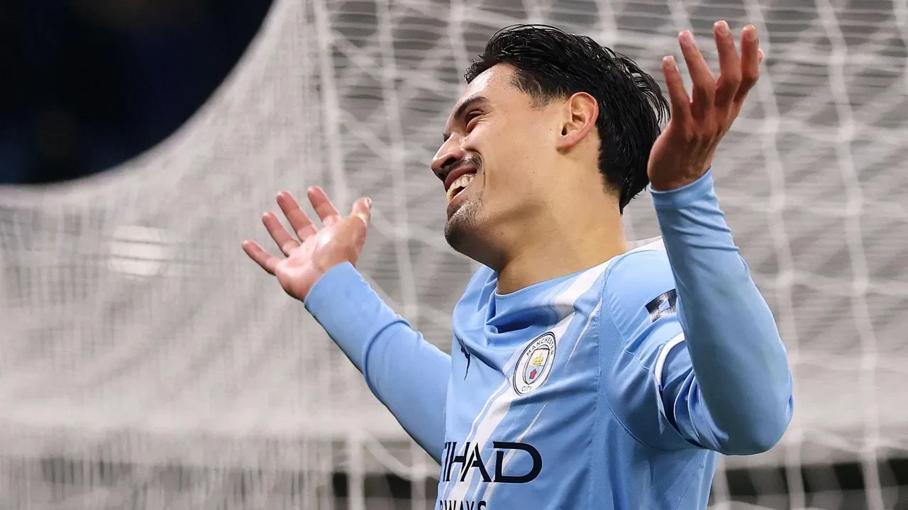Galatasaray transferleri peş peşe yapacak: Orta sahaya Manchester City'nin 50 milyon euroluk yıldızı!