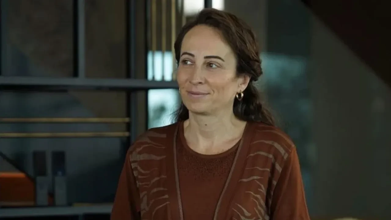 Halef'in Sevdesi'nden yeni proje! Sezin Bozacı ‘Eski Masal’ dizisinin kadrosunda!