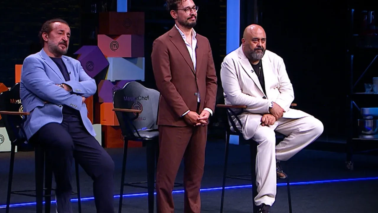 MasterChef 3’lü düelloyu kazanan Recep Batur kimdir? Mühendisliği bırakıp, aşçı oldu! Hayat hikayesi şaşırttı!