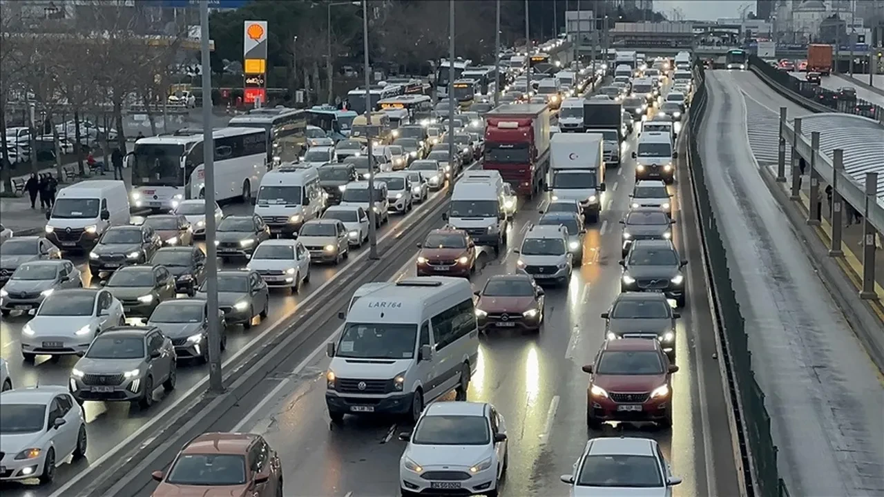 Plaka krizi kapıda! İstanbul’da sadece 5 harf kaldı, sistem tıkanıyor