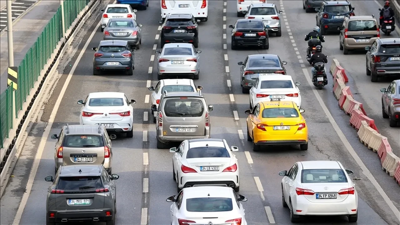 Plaka krizi kapıda! İstanbul’da sadece 5 harf kaldı, sistem tıkanıyor