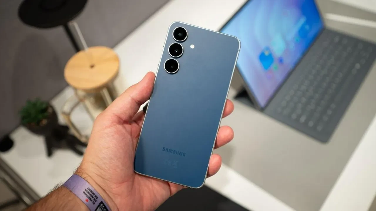 Samsung One UI 9.0 çıkış tarihi belli oldu: One UI 9 alması beklenen tüm cihazlar