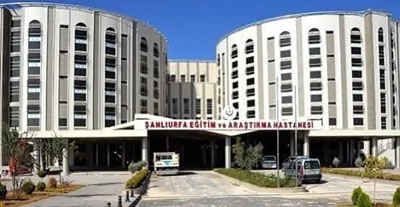 Anneler uyurken hemşire kılığında sızdı, yenidoğan bebeği servisten çıkardı!