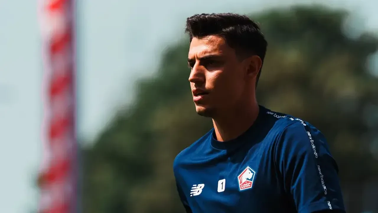 Fenerbahçe'de kalede büyük operasyon! Ederson gidiyor, 18 milyon euroluk dev isim geliyor