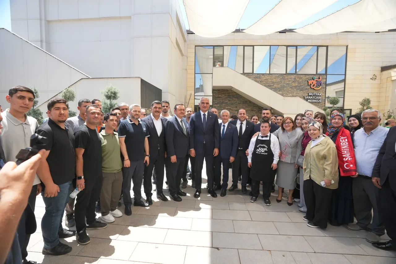 Gaziantep’te kültür ve turizm atılımı: Bakan Ersoy dev projenin ilk adımını duyurdu!