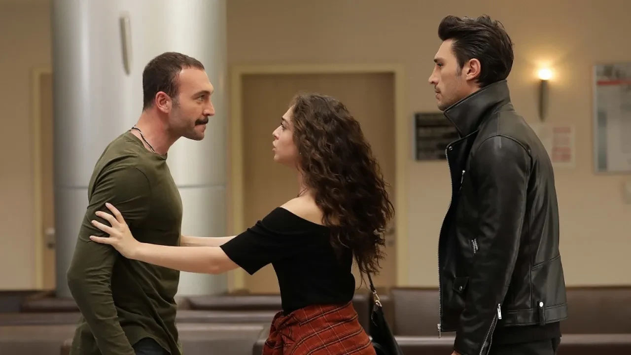 İlhan Şen Cemre Baysel'le yeniden buluşacağı projeye veda etti! Beklenmedik ayrılık