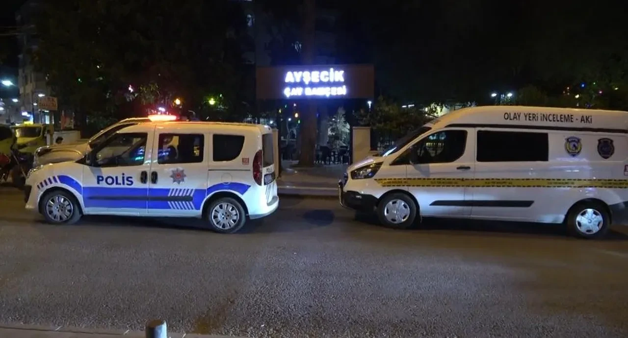 Kilis'te dehşet anları: Çay bahçesinde eşini kurşun yağmuruna tuttu!