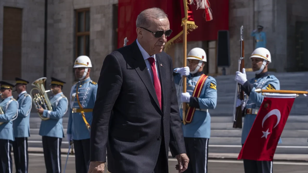 Cumhurbaşkanı Erdoğan'dan 15 Temmuz'un 10. yılında çarpıcı mesaj: Tehlike sürüyor