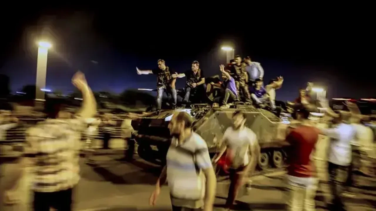 Darbecilerin ihanet taktiği! Dönemin valisi 15 Temmuz'da sınır planını anlattı