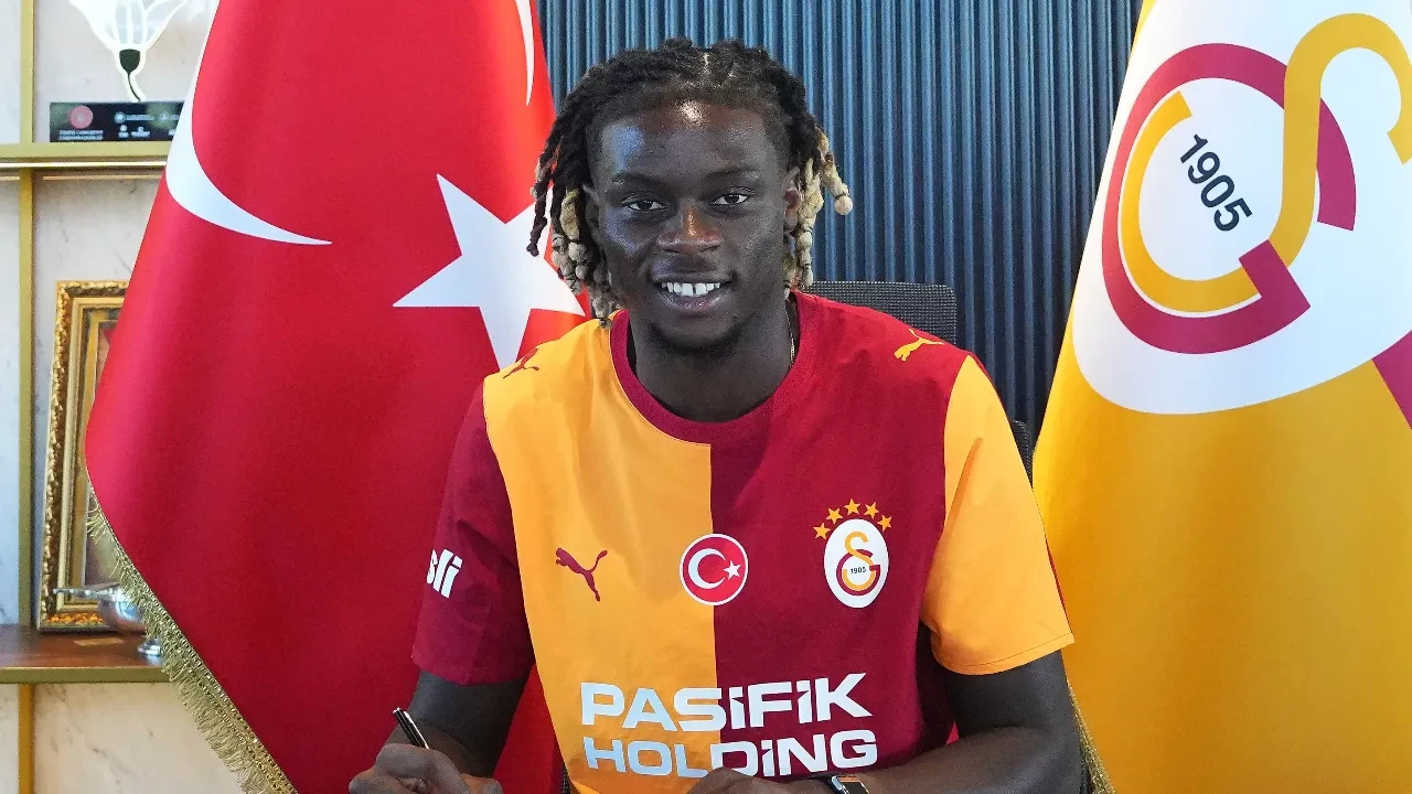 Galatasaray'ın yeni transferi Ugochukwu'dan açıklama! 