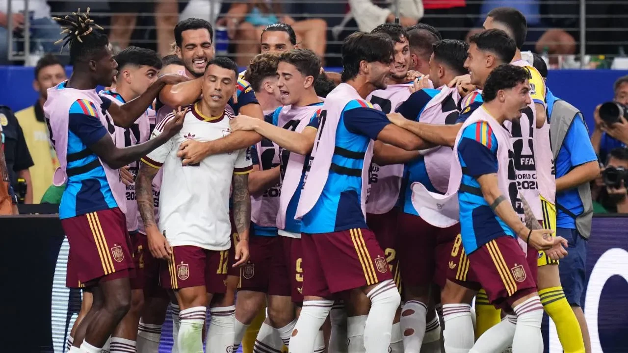 İspanya, Dünya Kupası'nda finalde! Fransa'yı 2 golle geçtiler