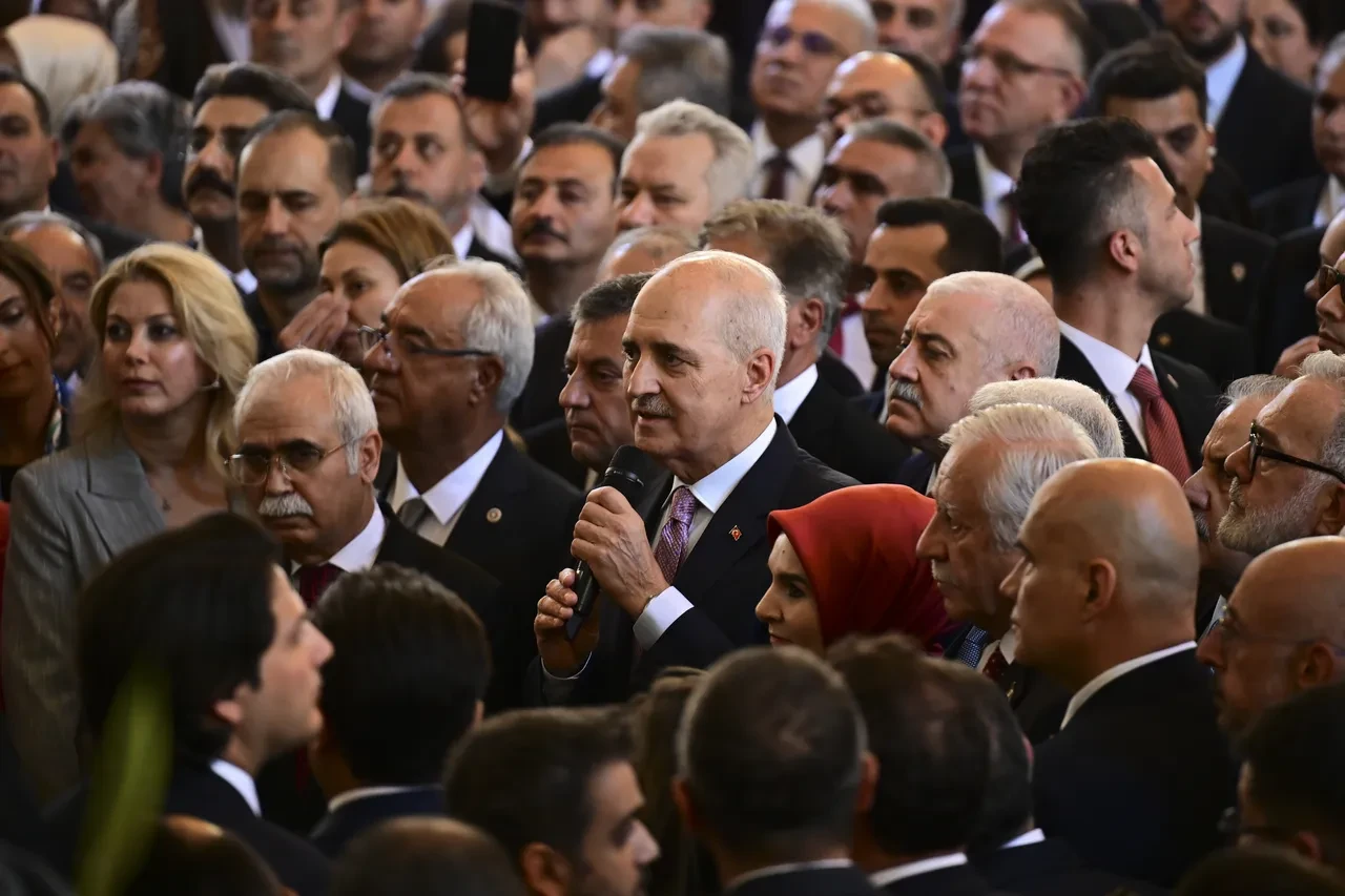 Kahramanlık destanında 5 önemli güç! Numan Kurtulmuş'tan 15 Temmuz değerlendirmesi
