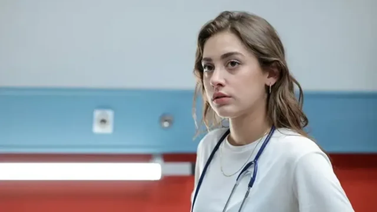 Yusuf Çim ve Nilsude Albayrak TRT 1'in yeni dizisinde partner oldu! Evlilik Güzeldir oyuncu kadrosu netleşiyor