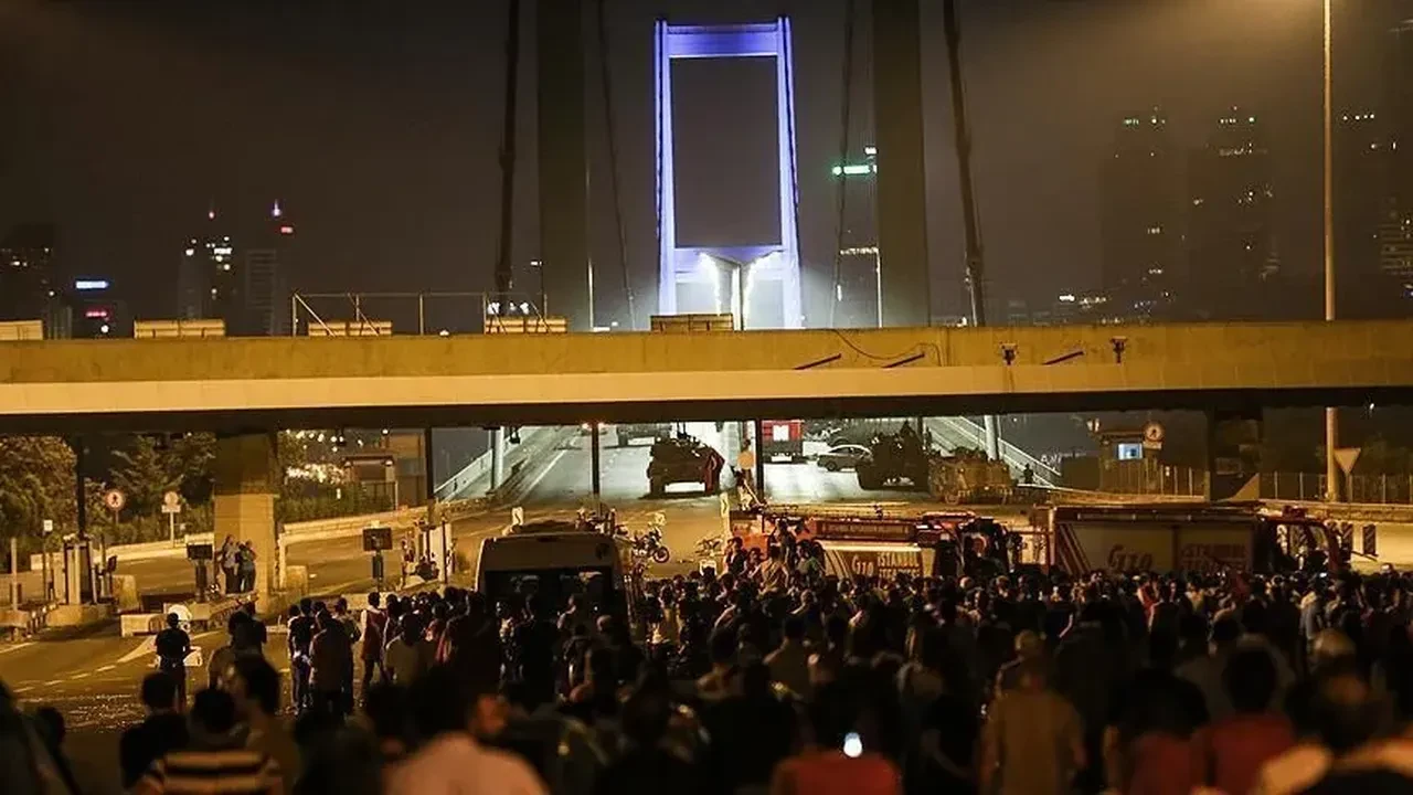 Darbeyi ihbar eden binbaşı kim, ne oldu? Binbaşı O.K. kimdir?